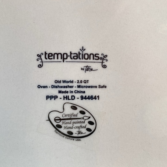 Temptations Boo-fetti 2 quart casserole style dish. - Picture 2 of 8